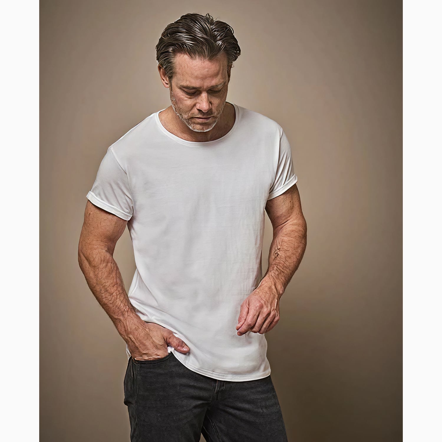 Roll-Up Tee